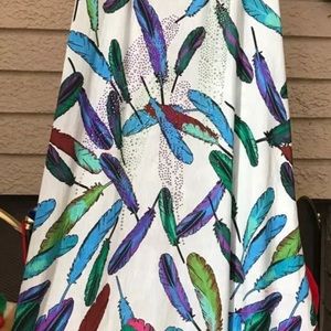 Ladies top with Feathers